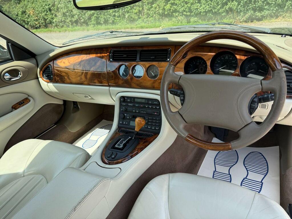 Jaguar XK8 Coupe Blue #12