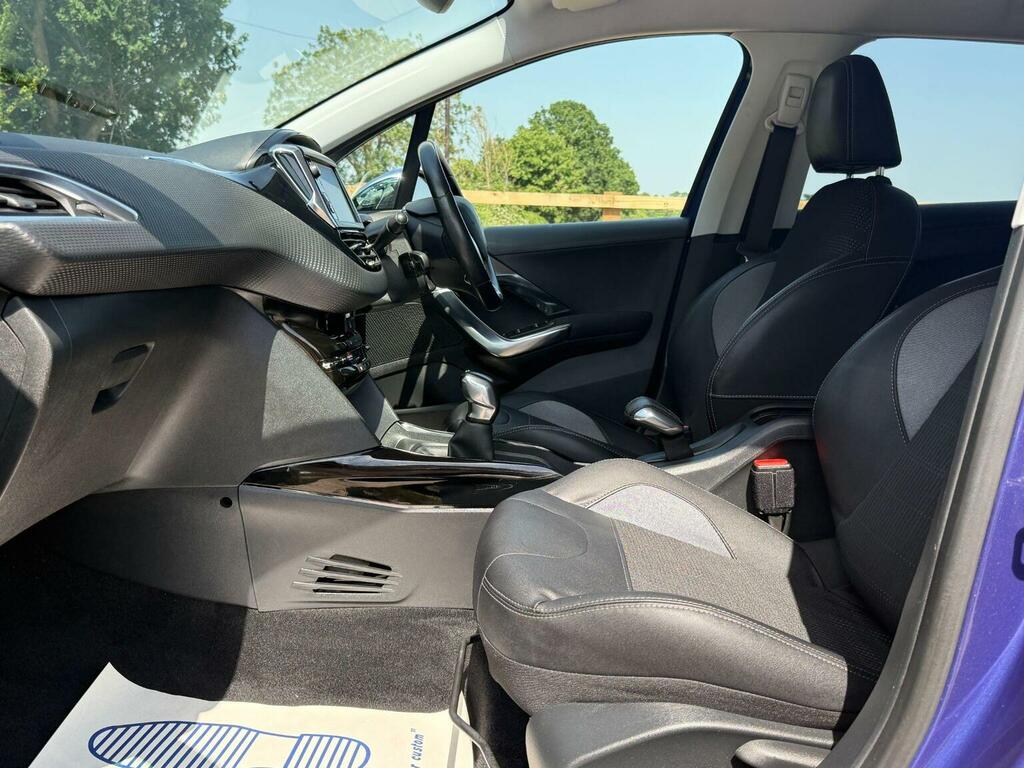 Peugeot 2008 1.2 Vti Puretech Active Euro 5 Grey #30