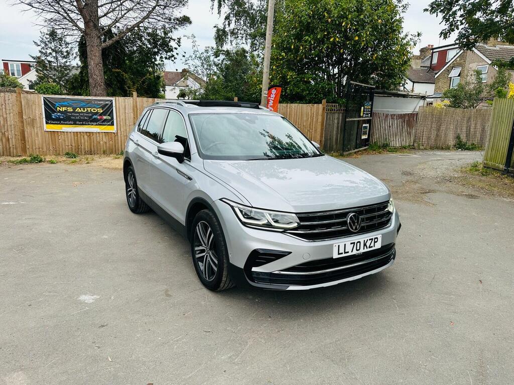 Volkswagen Tiguan Suv 1.5 Tsi Elegance Dsg Euro 6 Ss 202070 Silver