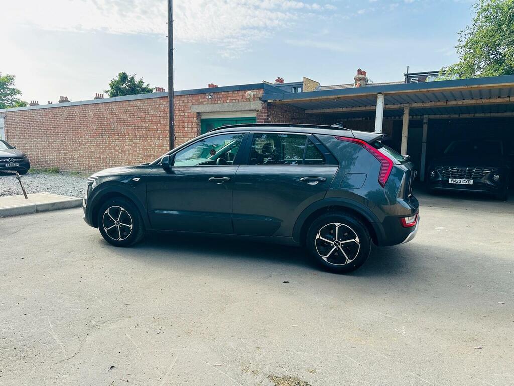 Kia Niro Suv 1.6H Gdi 2 Dct Euro 6 Ss 202323 LV23VRM Grey #6
