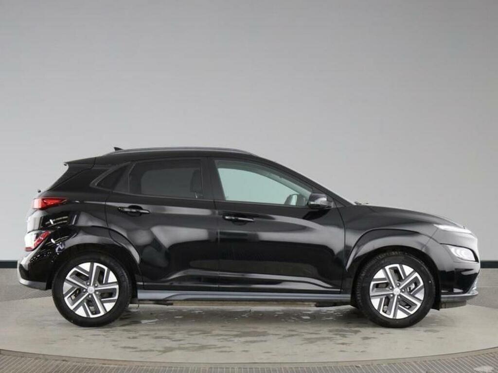 Hyundai Kona 150Kw Ultimate 64Kwh Red #2