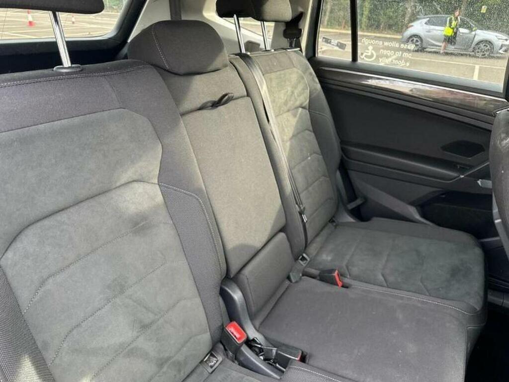 Volkswagen Tiguan Allspace 1.5 Tsi Evo Sel Dsg Euro 6 Ss Grey #5