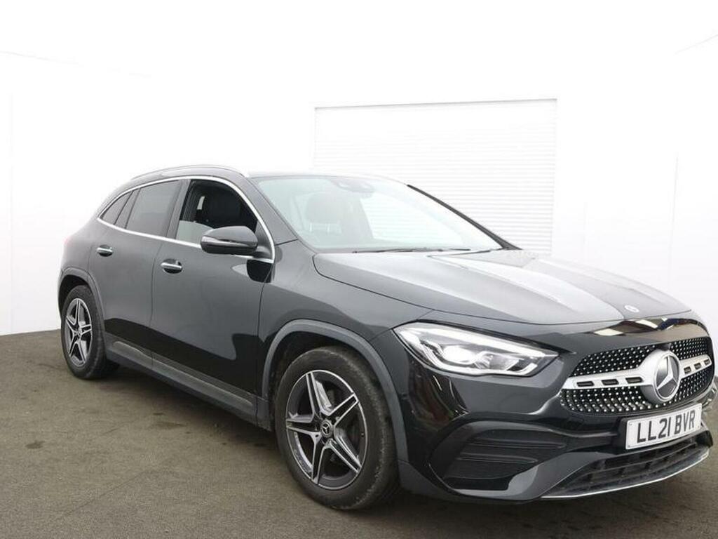 Mercedes-Benz GLA Class 1.3 Gla180 Amg Line Premium 7G-dct Euro 6 Ss Black