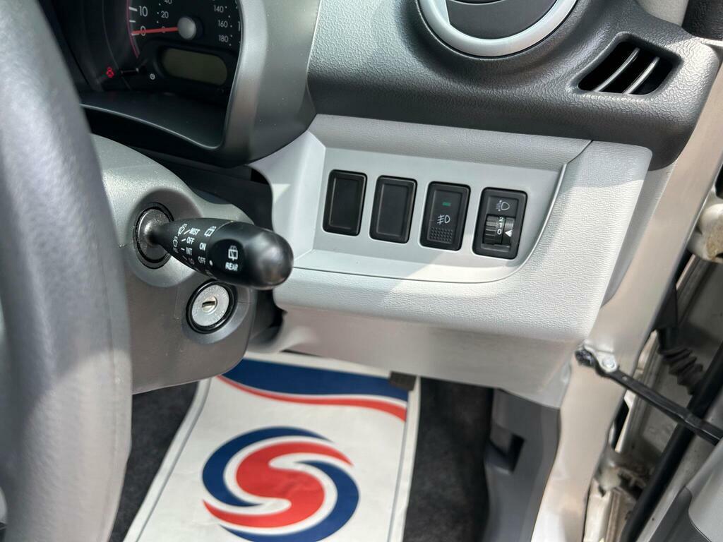 Nissan Pixo N-tec Silver #18