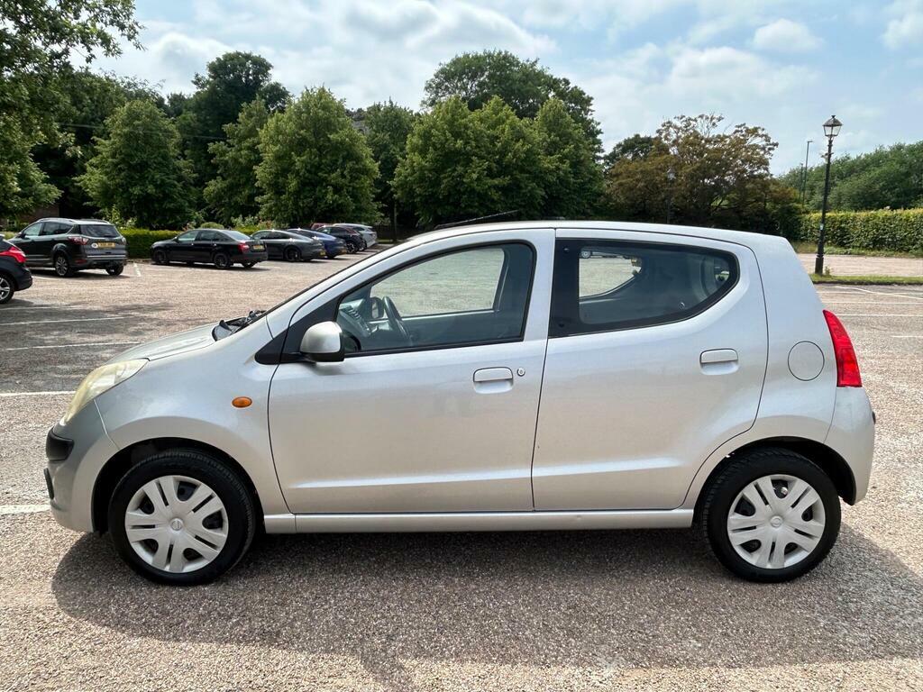 Nissan Pixo N-tec Silver #9