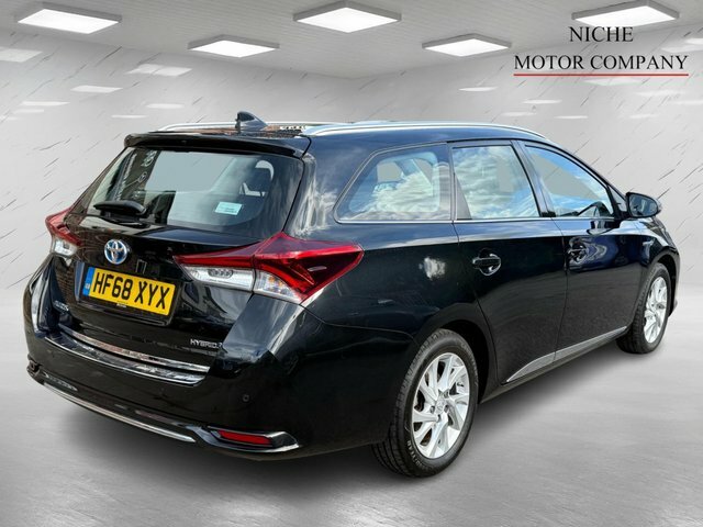 Toyota Auris Vvt-h Icon Touring Sports HF68XYX Black #5