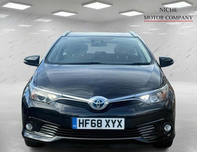 Toyota Auris Vvt-h Icon Touring Sports HF68XYX Black #2
