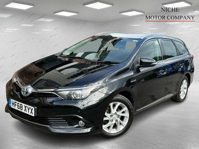 Toyota Auris Vvt-h Icon Touring Sports HF68XYX Black #4