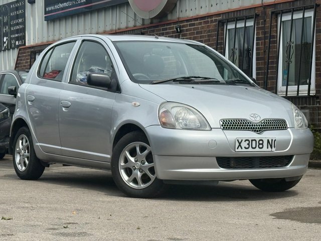 Toyota Yaris Vvt-i 16V Cdx Silver