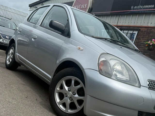 Toyota Yaris 1.0 Vvt-i 16V S Silver #7