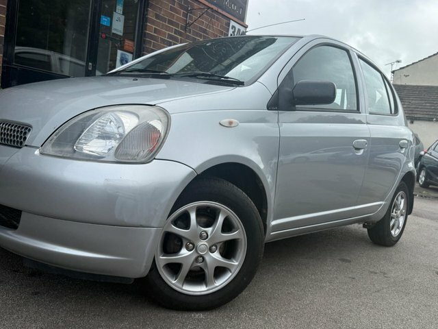 Toyota Yaris 1.0 Vvt-i 16V S Silver #12