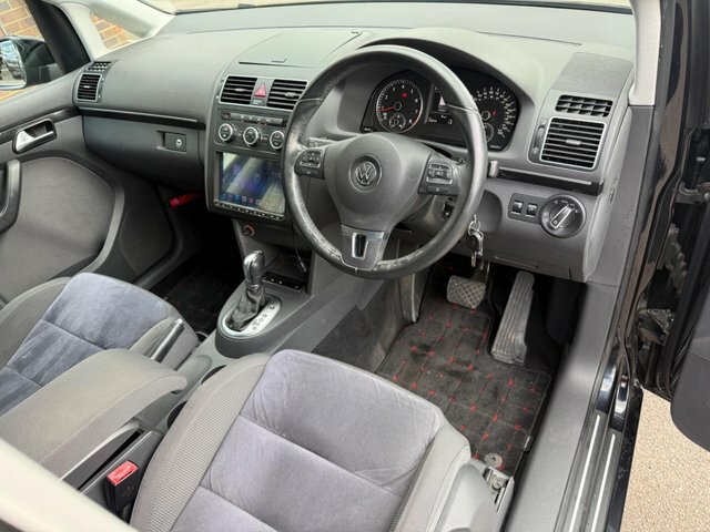 Volkswagen Touran 1.6 Tdi 105 Bluemotion Tech Se White #9