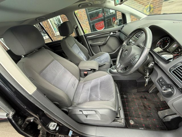 Volkswagen Touran 1.6 Tdi 105 Bluemotion Tech Se White #15