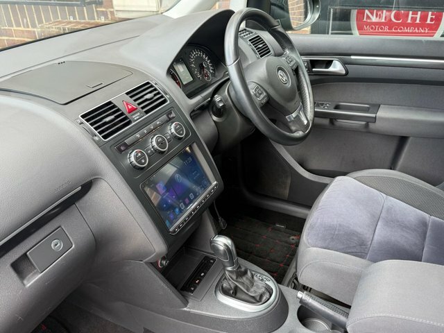 Volkswagen Touran 1.6 Tdi 105 Bluemotion Tech Se White #44