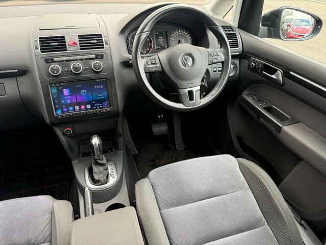 Volkswagen Touran 1.6 Tdi 105 Bluemotion Tech Se White #16