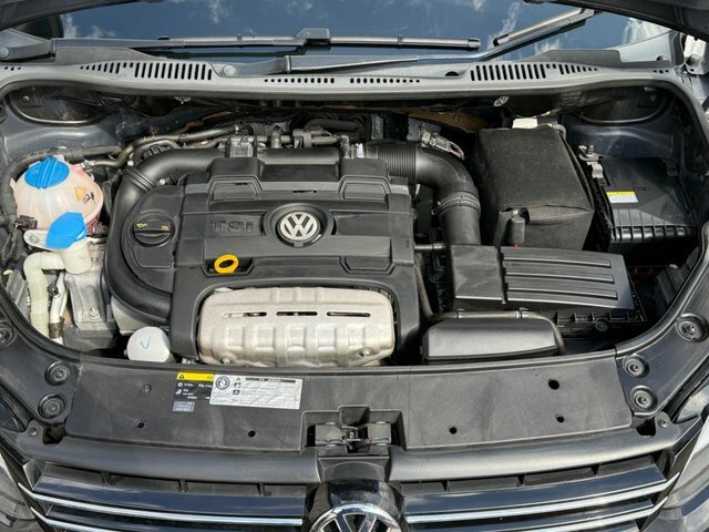 Volkswagen Touran 1.6 Tdi 105 Bluemotion Tech Se White #48