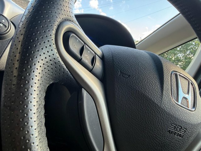 Honda Jazz 1.4 I-vtec Es Plus #21