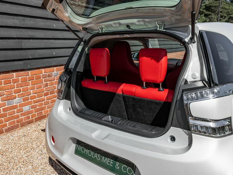 Aston Martin Cygnet Cygnet 00 Cvt Black #11