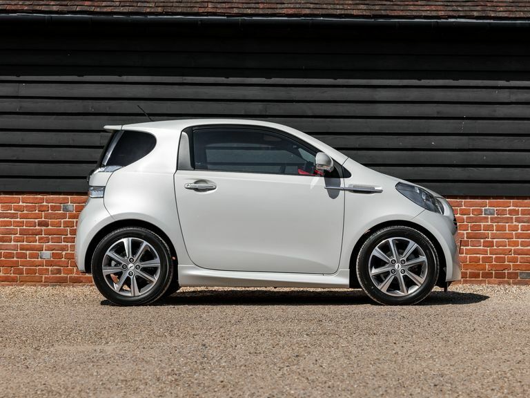 Aston Martin Cygnet - Manual Silver #2