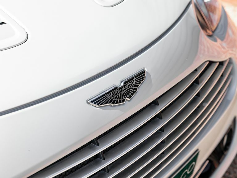 Aston Martin Cygnet Cygnet 00 Cvt Black #8