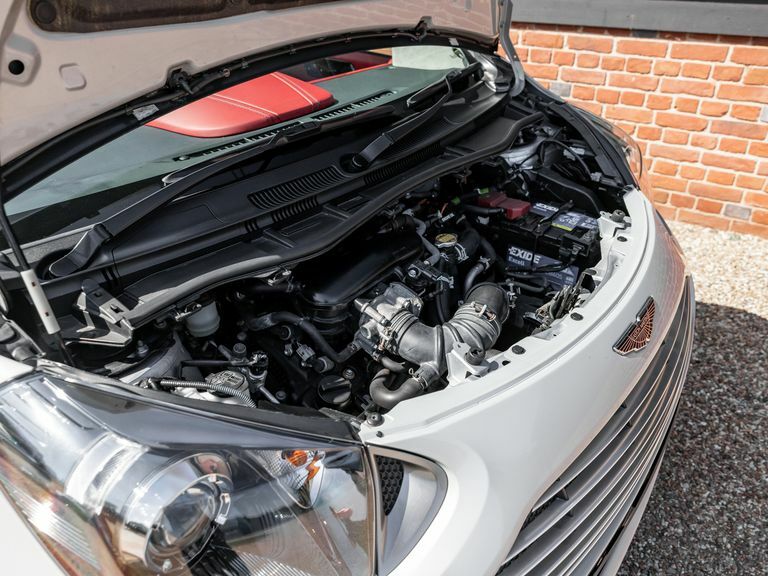 Aston Martin Cygnet - Manual Silver #6