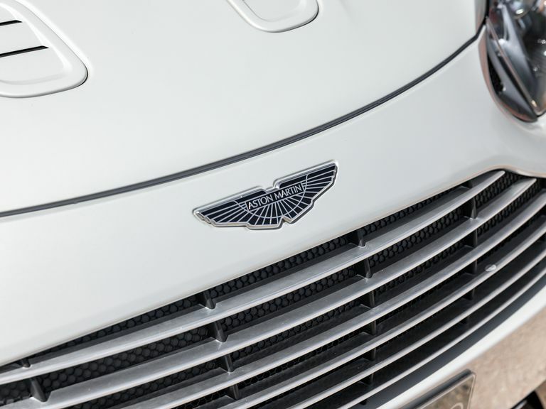 Aston Martin Cygnet Cygnet 00 Cvt Black #17