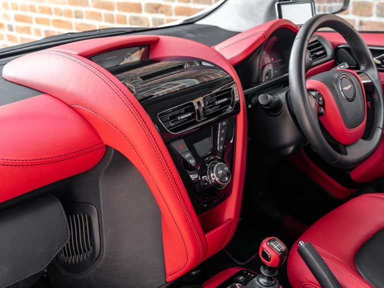Aston Martin Cygnet Cygnet 00 Cvt Black #28