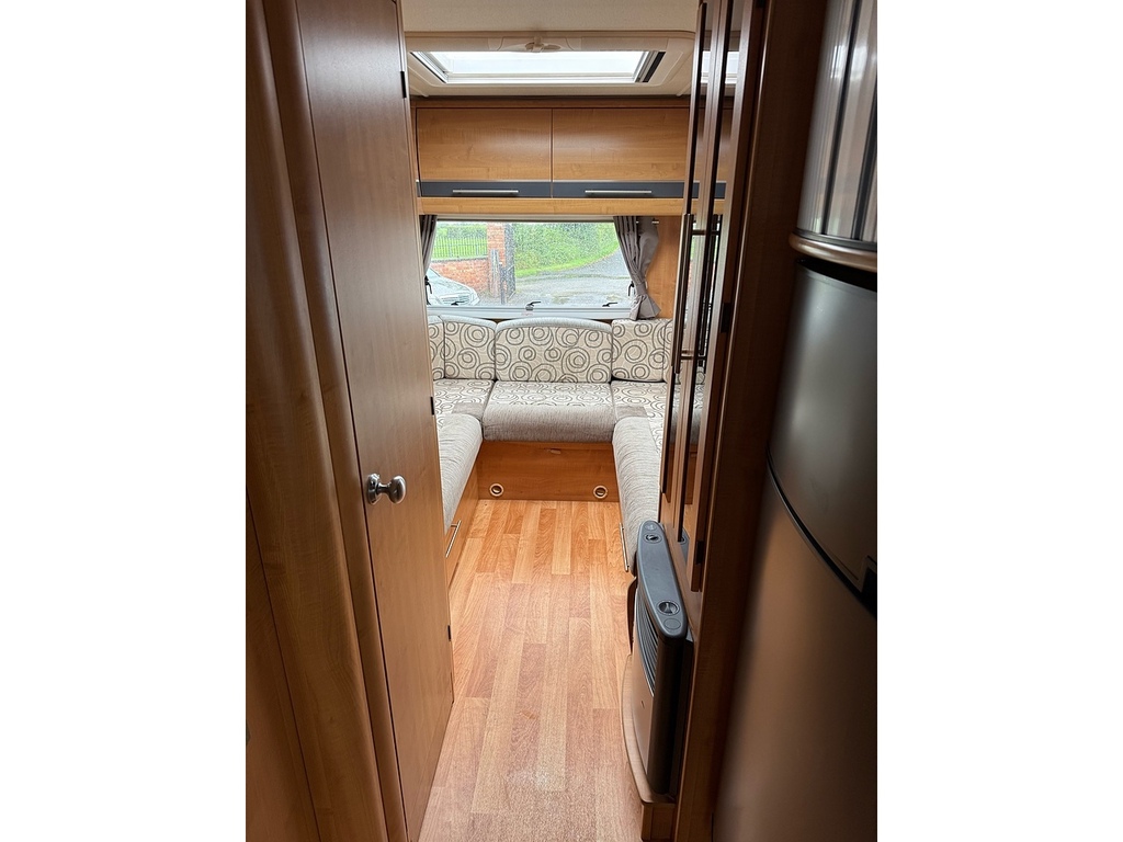Fiat Ducato 2.3Jtd Fixed Bed Campervan #9