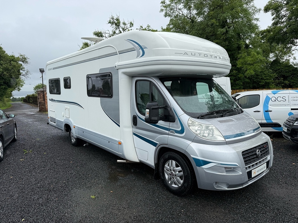 Fiat Ducato 2.3Jtd Fixed Bed Campervan #18