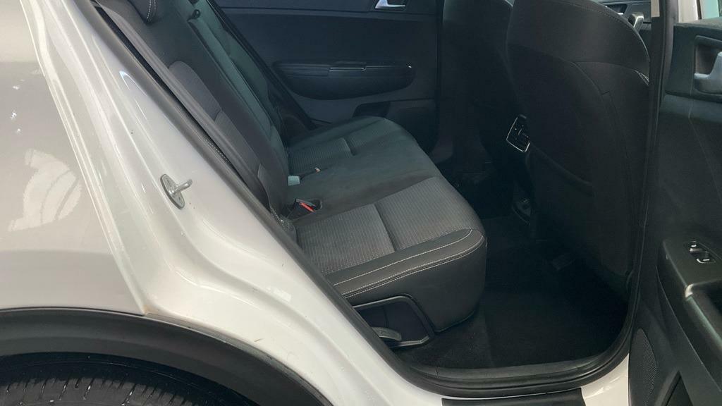 Kia Sportage 1.6 Crdi Isg 2 Sat Nav Camera Carplay FL19OVP White #6