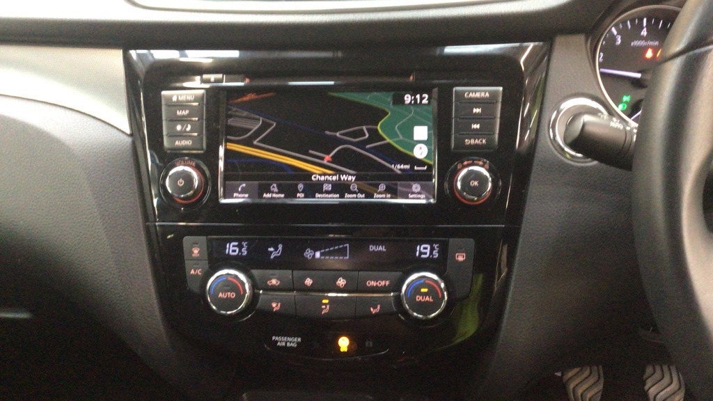Nissan Qashqai 1.3 Dig-t N-motion Panroof Nav Camera YX21TVU Blue #4