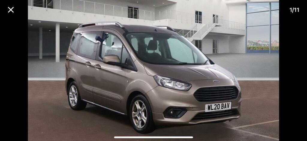 Ford Tourneo Courier 1.5 Tdci Zetec Silver