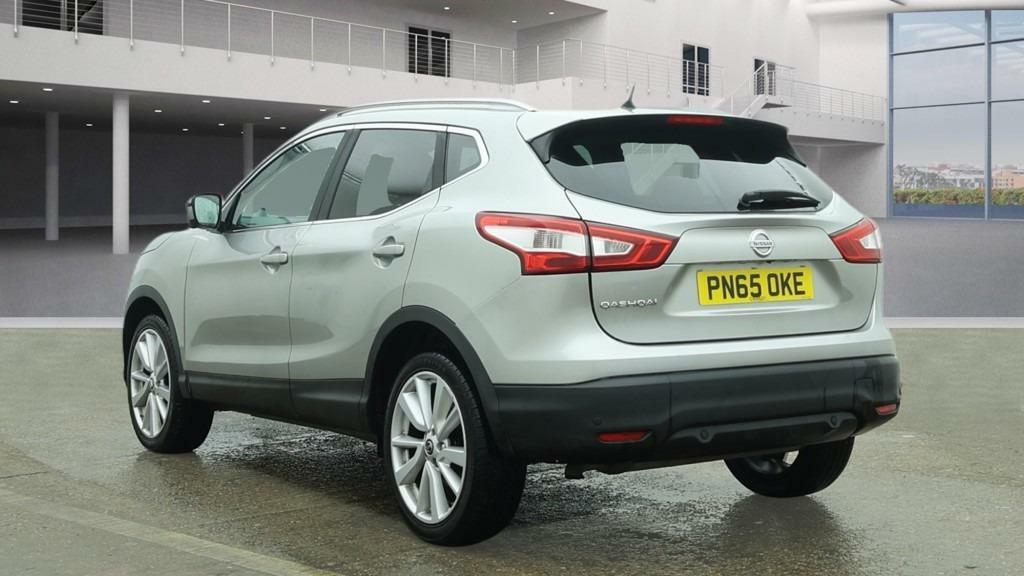 Nissan Qashqai 1.2 Dig-t Tekna Xtronic Panroof Nav Cam PN65OKE Silver #2