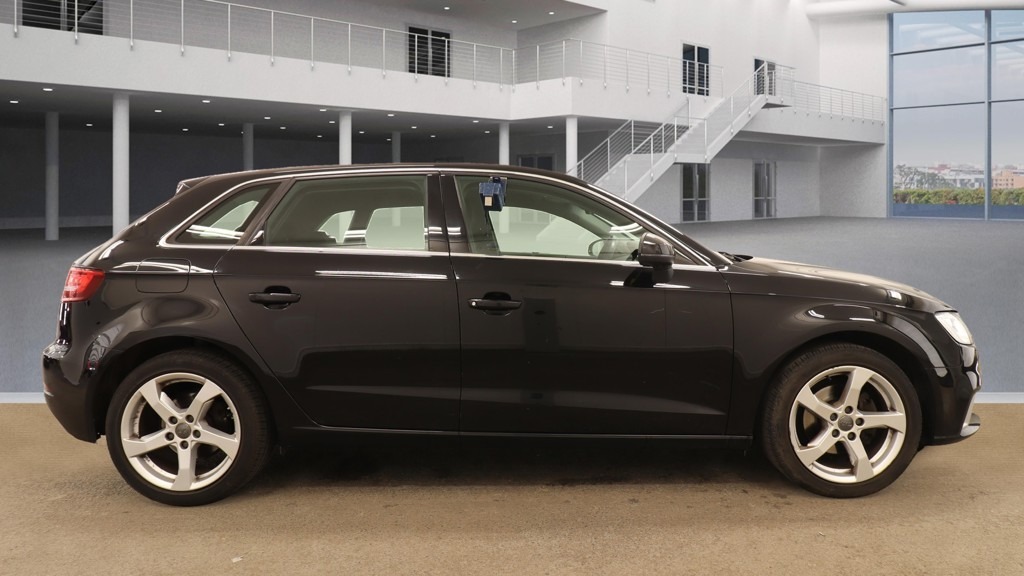 Audi A3 1.0 Tfsi Sport YD67UWF Black #5