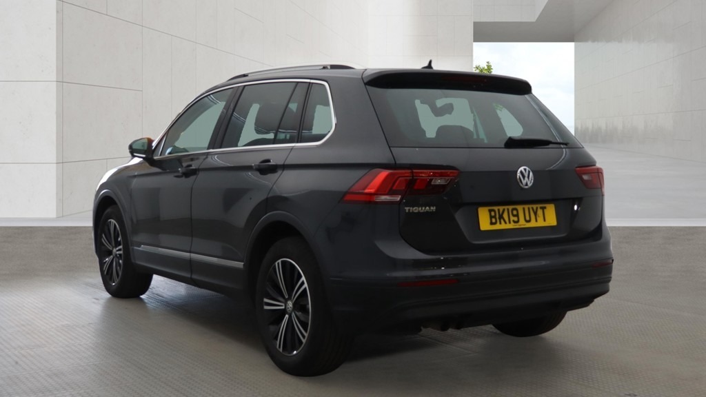 Volkswagen Tiguan 1.5 Tsi Evo 130 Se Nav 8 Services Ulez BK19UYT Grey #2