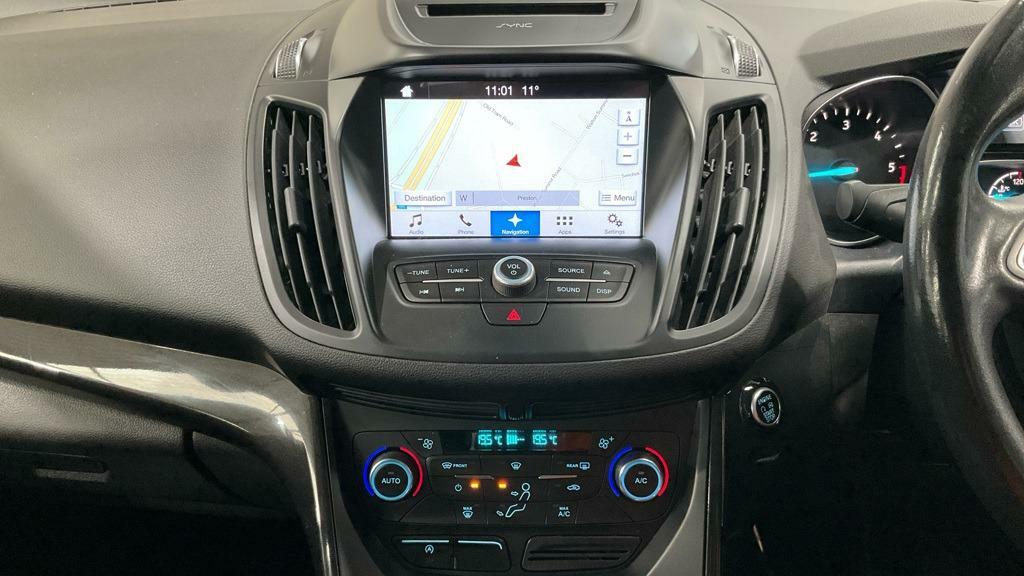 Ford Kuga 2.0 Tdci Titanium Nav Ulez Dab Bluetooth AK17BJO White #2