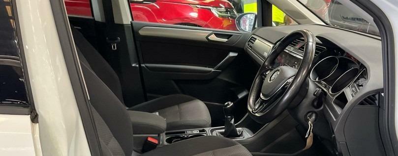 Volkswagen Touran 1.6 Tdi 115 Se Family Dsg Grey #10