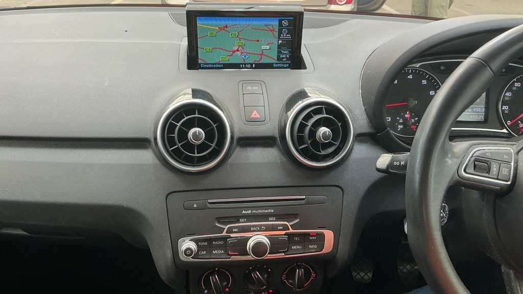 Audi A1 1.4 Tfsi Sport Nav Ulez 1 Owner Audi Hi DU18ZXM Red #3