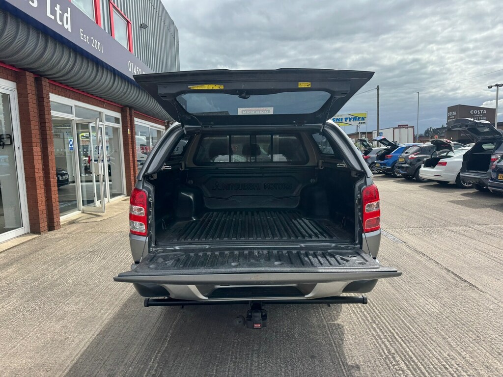 Mitsubishi L200 2.4 Di-d Dc Barbarian Pickup 4Wd Silver #15