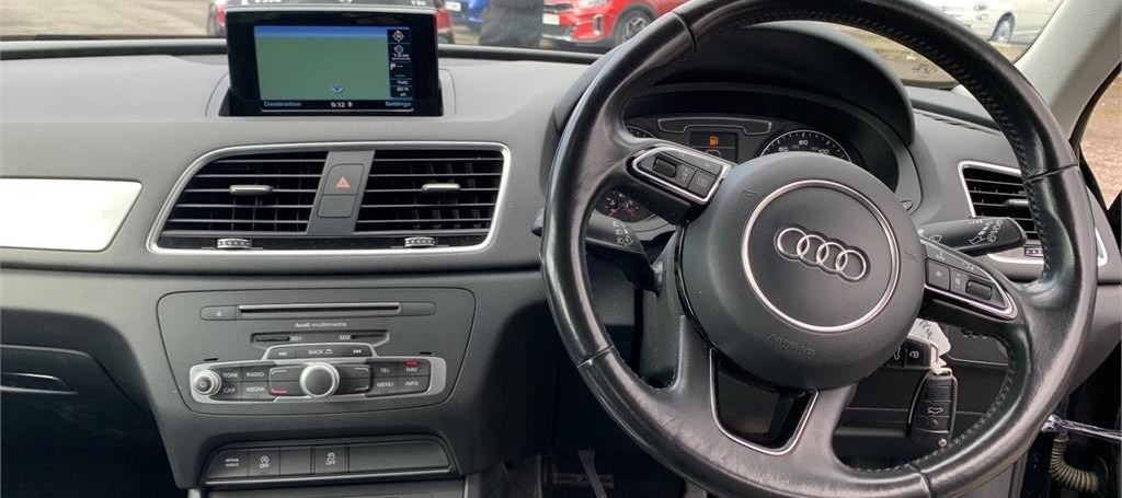 Audi Q3 2.0 Tdi Se Tech Pack Nav 35 Tax 62 Mp CV66BHZ Black #3