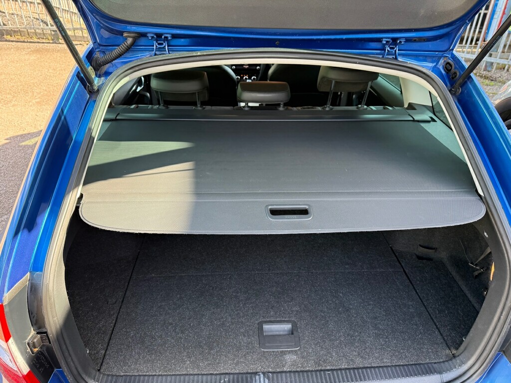 Skoda Octavia 2.0 Vrs Tdi 181 Bhp Blue #10