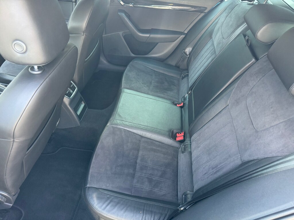 Skoda Octavia 2.0 Vrs Tdi 181 Bhp Blue #14