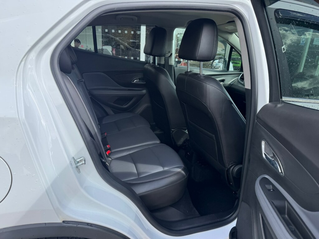 Vauxhall Mokka 1.4T Tech Line 4Wd White #16