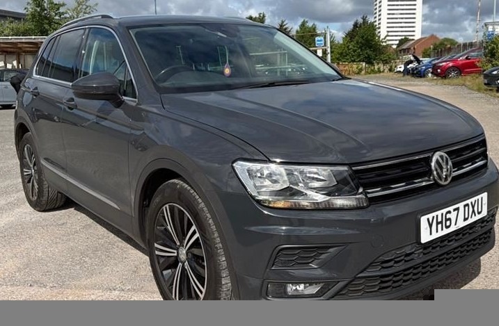 Volkswagen Tiguan R-line Blue #1