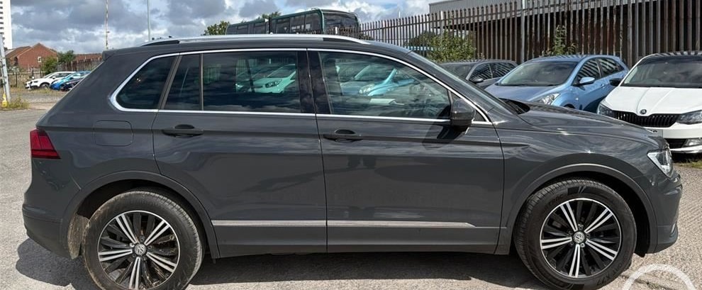 Volkswagen Tiguan R-line Blue #5