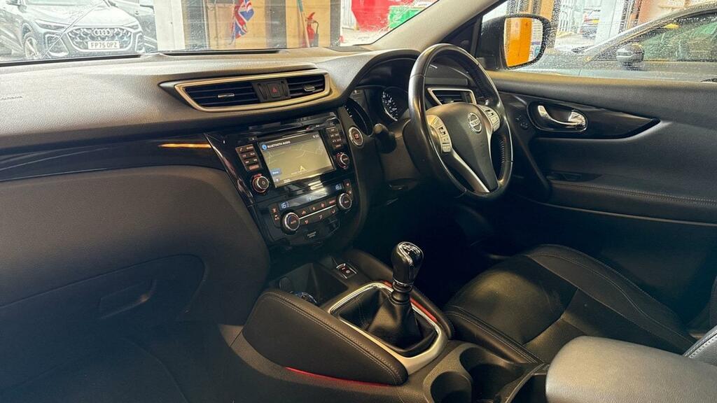 Nissan Qashqai 1.5 Dci Tekna Panroof Nav Camera 10 S LF64BLZ Red #3