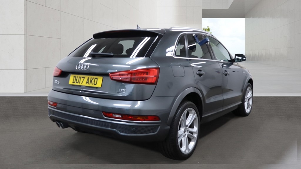 Audi Q3 2.0 Tdi Quattro S Line Plus S Tronic Tech P Grey #4