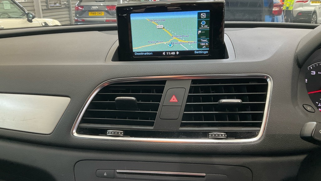 Audi Q3 1.4T Fsi S Line Navigation Dab Bluetooth Blue #3