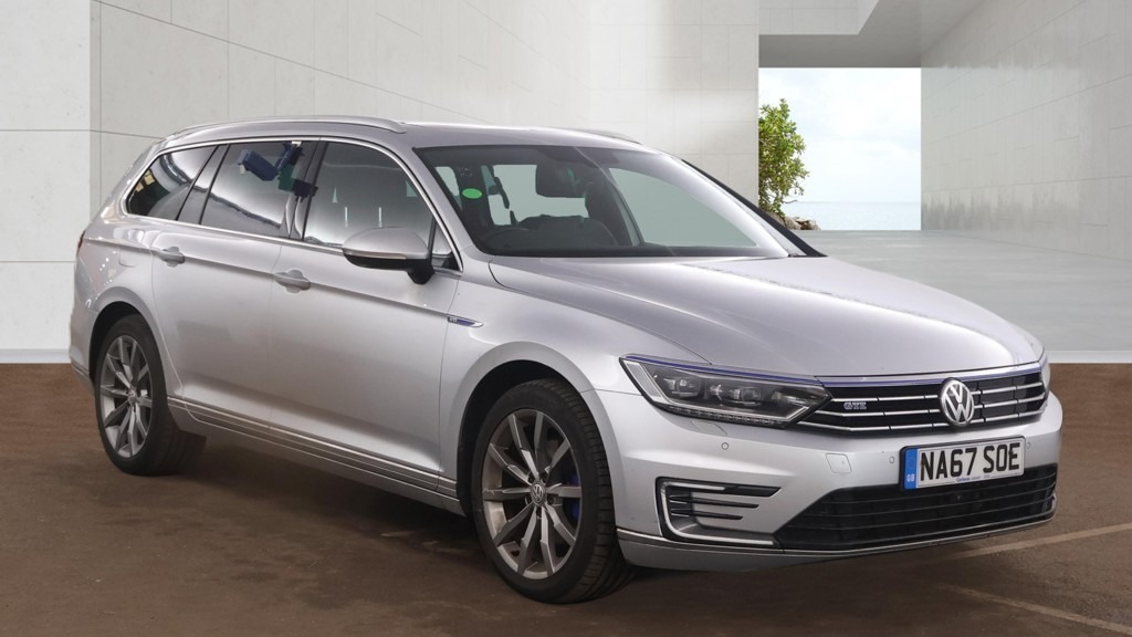 Volkswagen Passat 1.4 Tsi Phev Gte Advance Dsg Panroof Nav Silver