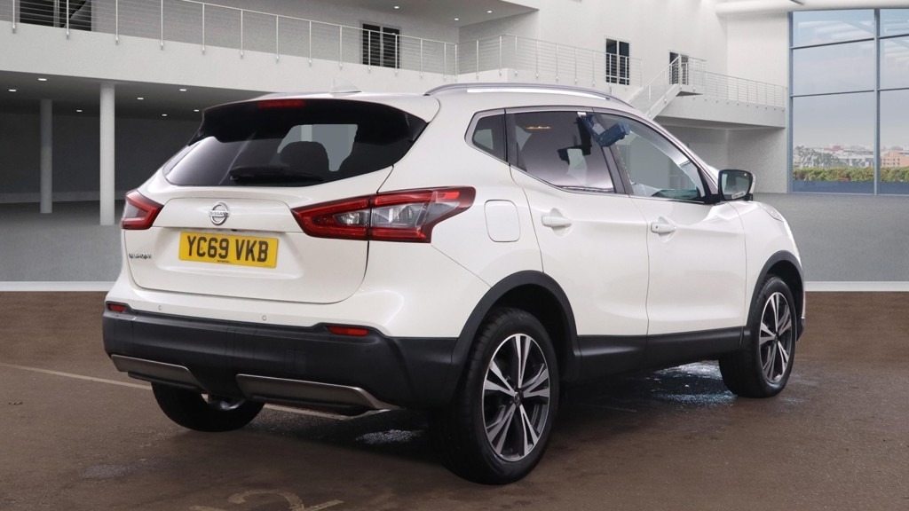 Nissan Qashqai 1.3 Dig-t N-connecta Panroof Nav Camera YC69VKB White #6